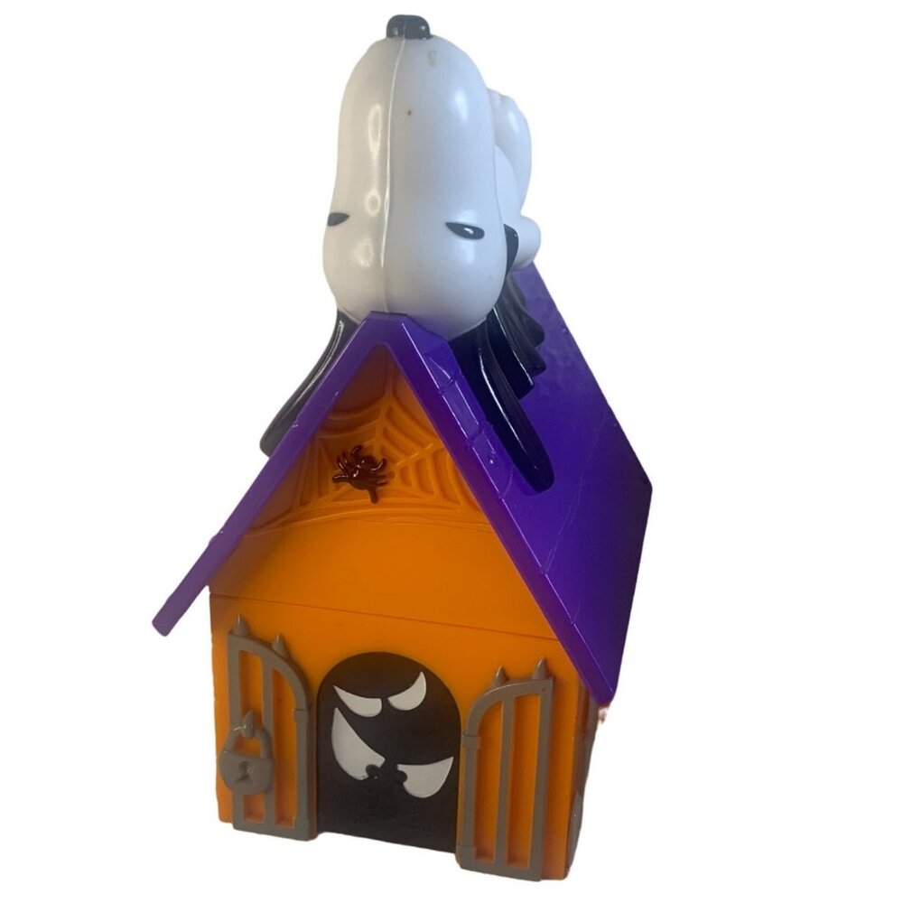 Whitman's Candies Snoopy Halloween Bank 7.5 inch tall